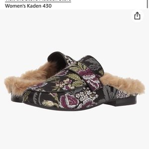 Steve Madden slippers